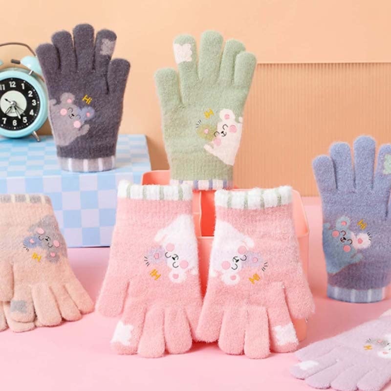 Laste kudumised kindad karikatuuriga ja eraldi sõrmedega; vanus 5–12 aastat; hoiab sooja