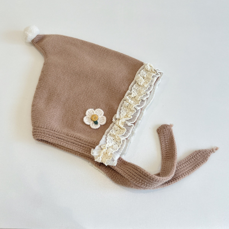 Laste talvemüts kaheskiire kõrvakaitsega, lille- ja tähtmotiiv, tuulekindel, tie-dye efektiga kudum, vanus 6–12 kuud ja 1–2 aastat; võlur-mütsi stiil