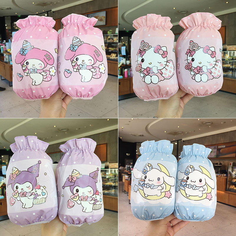 Laste veekindlad varrukakaitsmed karikatuurmustriga, nailonist, vanus 0–13 aastat, sobib talvele, kevadelle ja sügisesele.