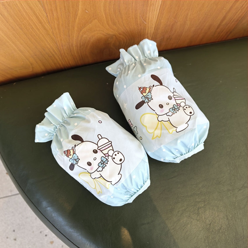 Laste veekindlad varrukakaitsmed karikatuurmustriga, nailonist, vanus 0–13 aastat, sobib talvele, kevadelle ja sügisesele.