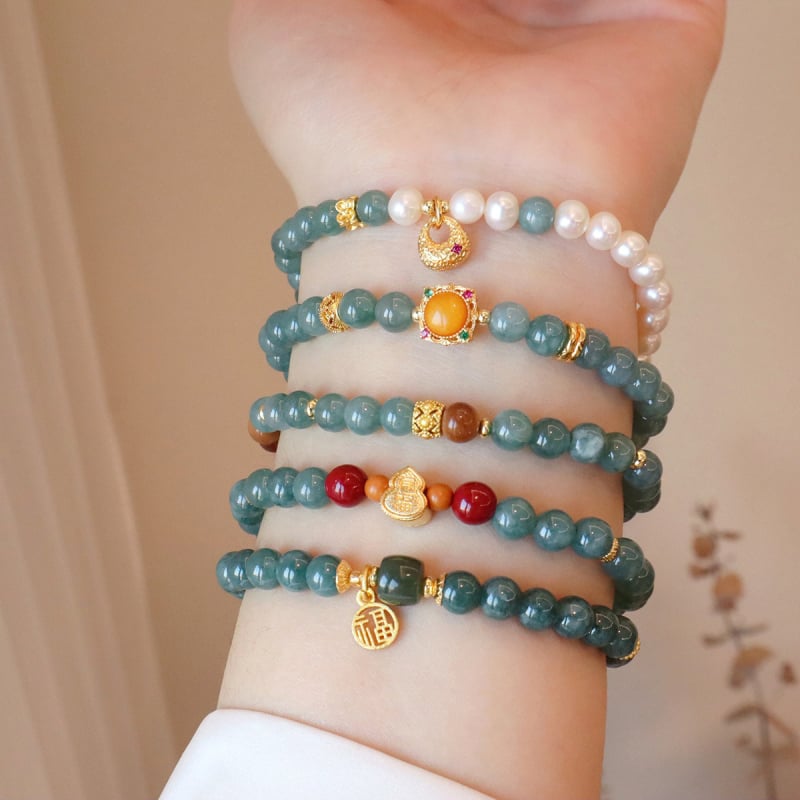 Гривна от мед, покрита с истинско злато; електроплакирана повърхност; дамски/принцеса стил; сърцевидна форма; произход: Джинхуа.