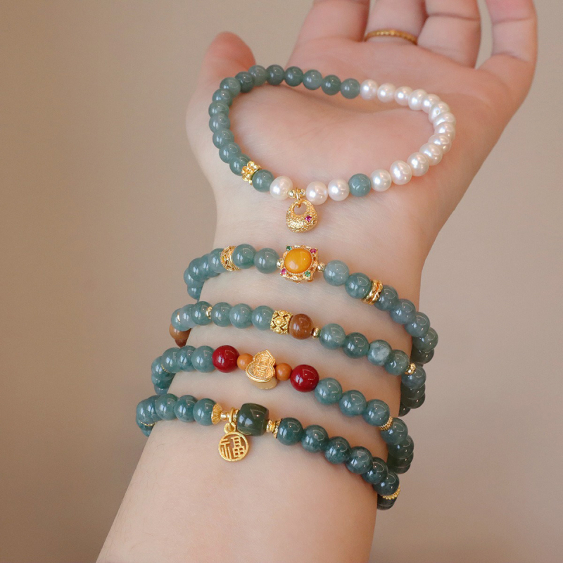 Гривна от мед, покрита с истинско злато; електроплакирана повърхност; дамски/принцеса стил; сърцевидна форма; произход: Джинхуа.