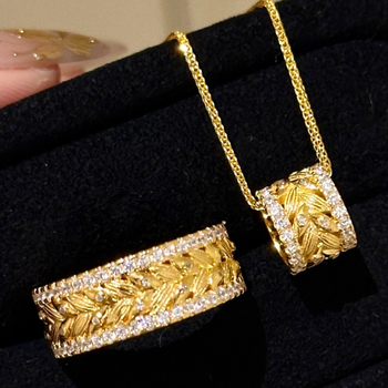 Set prstenja i ogrlice od srebra 925 sa dijamantima, cvjetni oblik, Chopard lanac, zimska kolekcija 2024