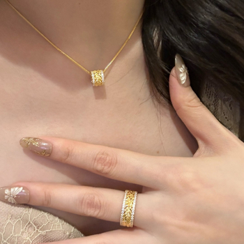 Set prstenja i ogrlice od srebra 925 sa dijamantima, cvjetni oblik, Chopard lanac, zimska kolekcija 2024