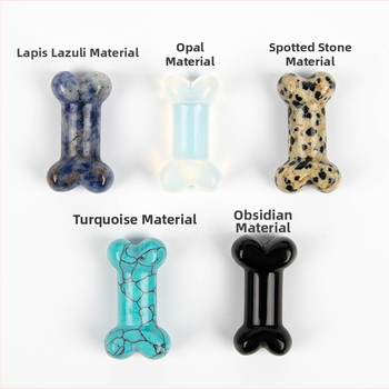 Мини кристални украси с форма на кост — естествен кристал, гравиране и полиране, възможна персонализация, геометрична форма