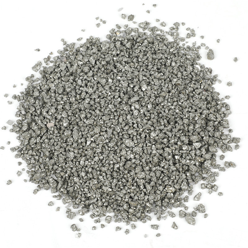 Пирит — естествени кристални фрагменти за декорация, естествен камък, иррегуларна форма, VS чистота