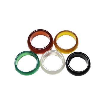 Žiedas iš agato, poliruotas paviršius, natūralus materialas, VS skaidrumas, apvalios formos