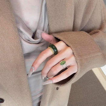 Δαχτυλίδι από φυσικό τζάσπερ και Hetian Jade για γυναίκες