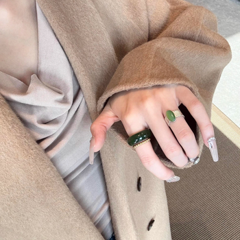 Δαχτυλίδι από φυσικό τζάσπερ και Hetian Jade για γυναίκες