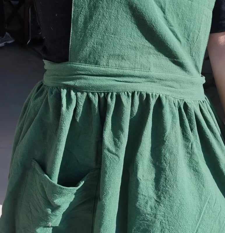 Αμάνικη ποδιά για εστιατόρια και καφετέριες — βαμβακερή, ανθεκτική στις λεκέδες, μοντέρνομινιμαλιστικό στυλ