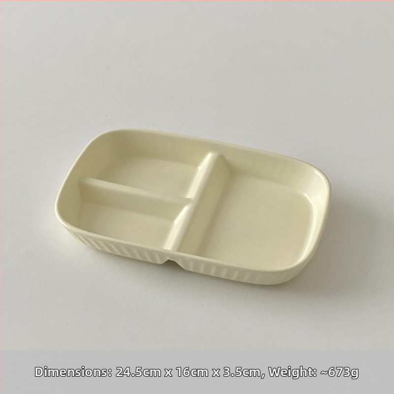 Jaotatud hommikusöögi taldrik jaotustestidega, portsioneeritud keraamiline taldrik täiskasvanutele, ühe inimese portsjon, kaasaegne minimalism, uus hiina stiil
