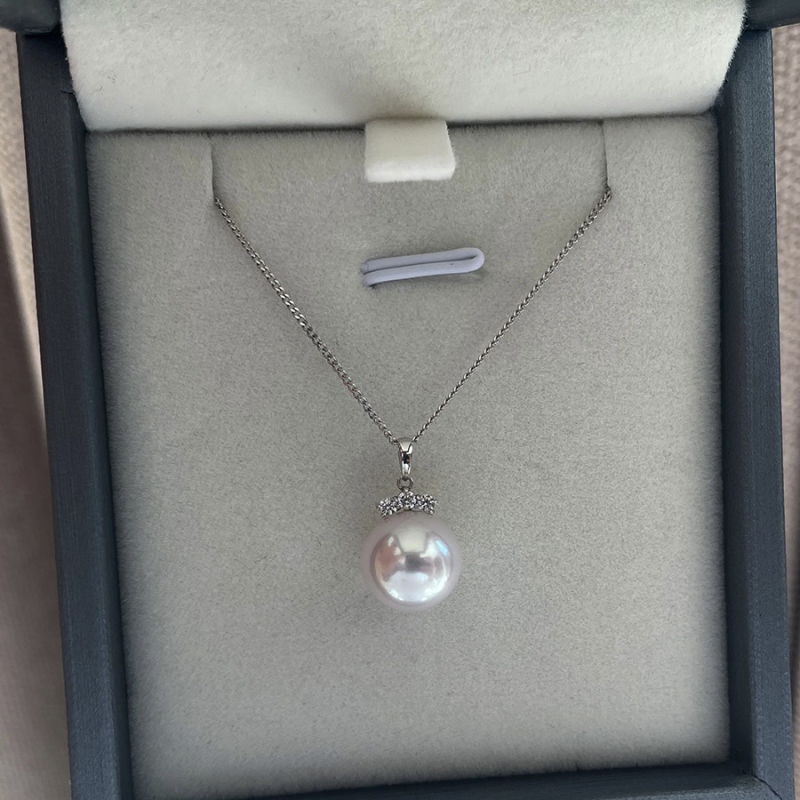 Μενταγιόν από ασήμι 925 με μαργαριάρια γλυκού νερού, κύκλικό σχήμα, υφαντή τεχνική, vintage στυλ