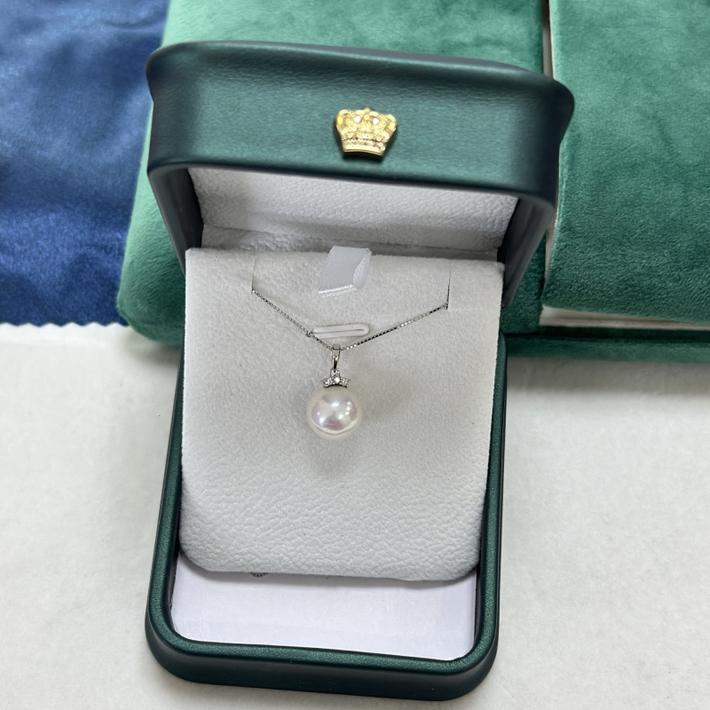 Μενταγιόν από ασήμι 925 με μαργαριάρια γλυκού νερού, κύκλικό σχήμα, υφαντή τεχνική, vintage στυλ