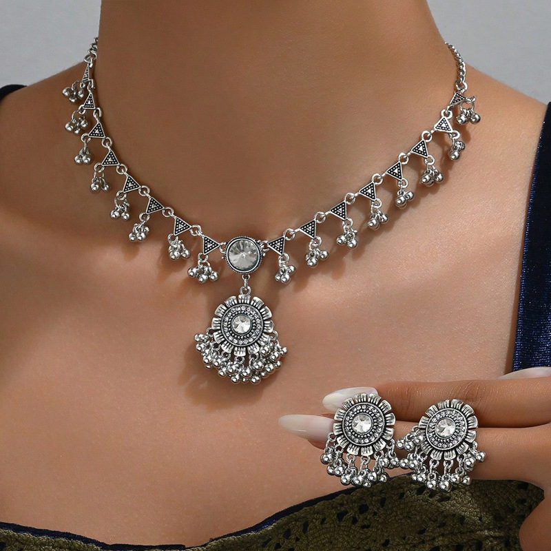 Ženski vintage set nakita – Ogrlica i naušnice, legura s rhinestones, obična lančana, privjesak od legure, uzorak zvijezda/sunce i mjesec
