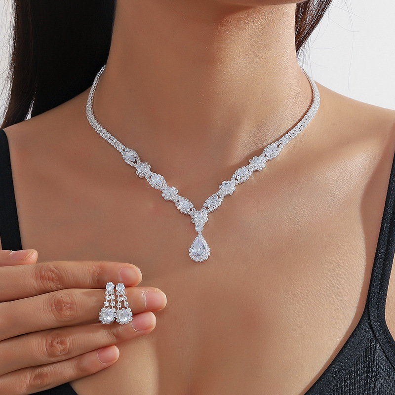 Jinxi set naušnica i ogrlice s kristalnim rhinestones i zirkonima, elektroplatina završna obrada, vintage moderni stil za žene