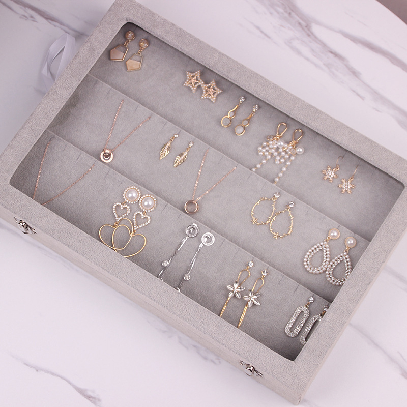 Κουτί αποθήκευσης κοσμημάτων με βάση επίδειξης για σκουλαρίκια, καρφάκια, κολιέ και δαχτυλίδια – Προστασία σκόνης, Μεγάλη χωρητικότητα, Υλικό: Χαρτί, Αγροτικό στυλ