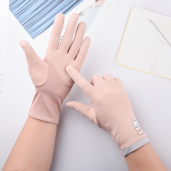 Női UV védelmet nyújtó kesztyűk vezetéshez és kerékpározáshoz — légáteresztő pamut, csúszásmentes, érintőképernyő-kompatibilis, tavasz–ősz