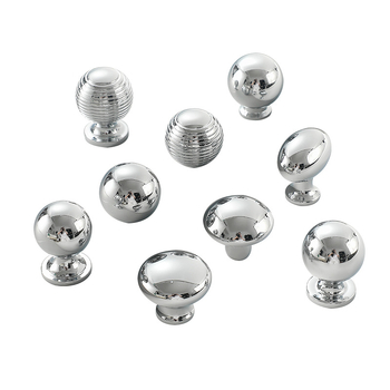 Misiņa garderobes rokturis, apaļš, ar vienu atveri, hromēts pārklājums