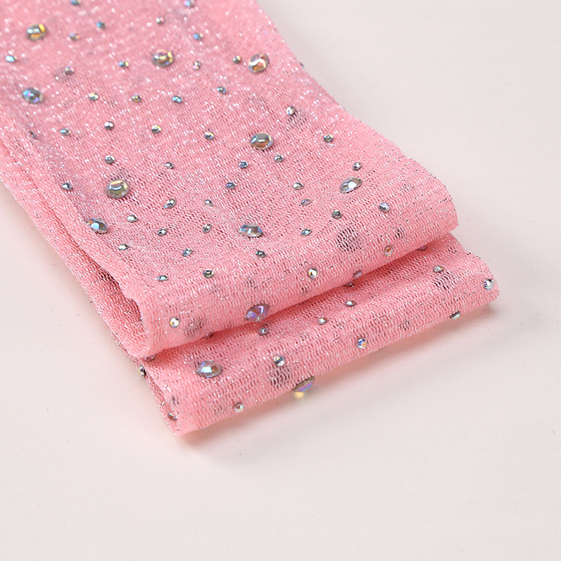 Μακριά δαντελένια UV γάντια χωρίς δάχτυλα με στρας, ελαστικά, πολυεστέρας 81–95% (Στυλ: Street, μη mainstream, μελλοντικό ρεύμα; Φθινόπωρο 2024)