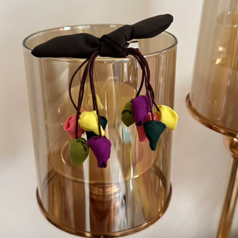 Брошка с лък и пискюл в китайски стил за украса (Материал: тъкан; Произход: Гуанджоу; Година/Сезон: есен 2025; Функция: украса; Стил: китайски)