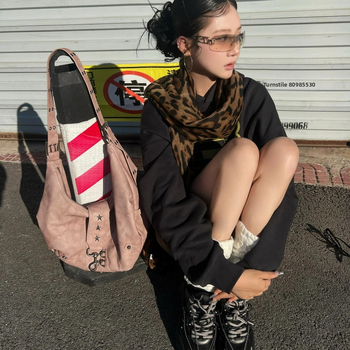 Шал с леопардов принт от Movie story, вълнен, произход Hangzhou, есенна колекция, пускане през пролет 2025