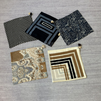 100% австралийска вълна триъгълен шал — ръчно навити ръбове; лек; мек; есен и зима