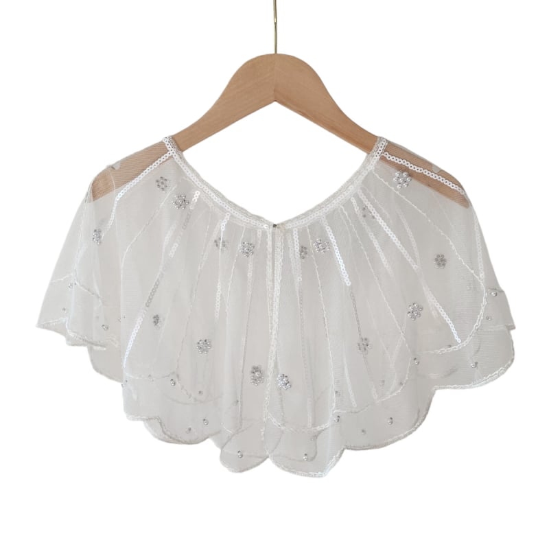 Вечерен аксесоар за рокля: мъниста и дантела, полиестер, плоско тъкане, райета, бродирани детайли