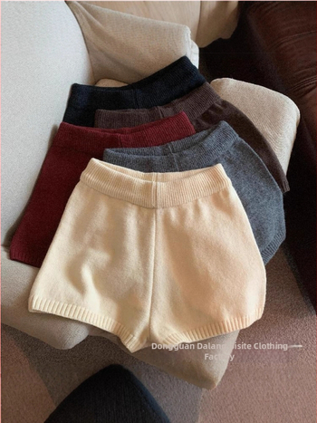 Широки плетени панталони с висока талия, дължина три четвърти, Arctic fleece плат, полиестерова смес, микроеластичност