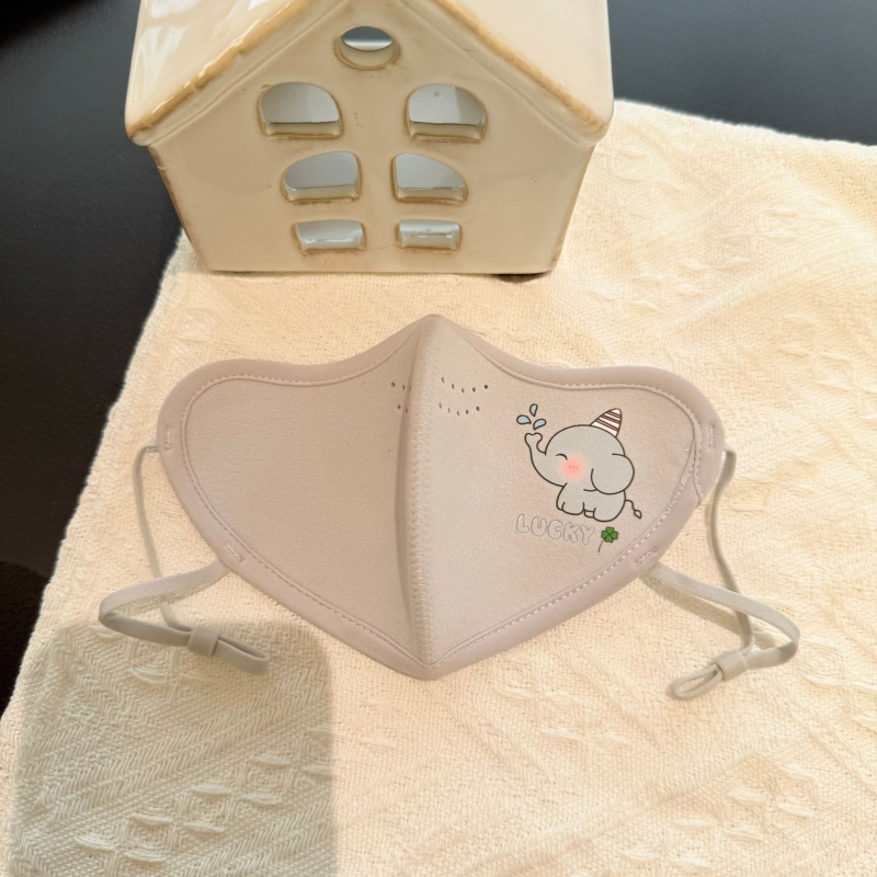 Детска карикатурна топла маска за лице с дебело австралийско кадифено покритие, ушна кука дизайн, подходяща за есен и зима, защита на лицето