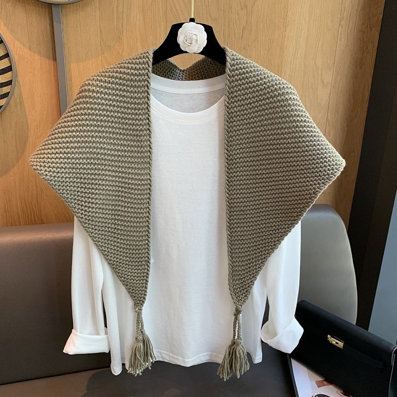 Шал от дебела плетка с яка, вълнена смес, триъгълен дизайн с ресни, слоест топло увиване за врата