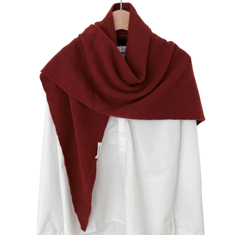 Τριγωνικός σάλι από 100% μαλλί, ύφανση warp-knitting, ζεστασιά για τον χειμώνα, γυναικείο αξεσουάρ, κομψό και καθημερινό στυλ.