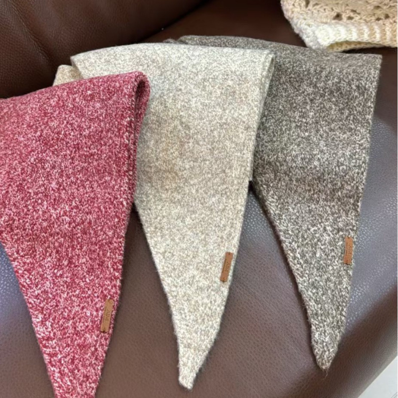 Șal triunghiular unisex, acrilic/ lână sintetică, țesătură warp knitting, model de potrivire a culorilor, păstrează căldura, pentru toate anotimpurile