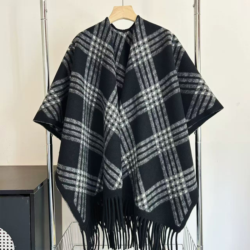 Elegantan zimski šal; Materijal: poliester; Način tkanja: warp knitting; Uzorak: mreža; Funkcija: zadržava toplinu
