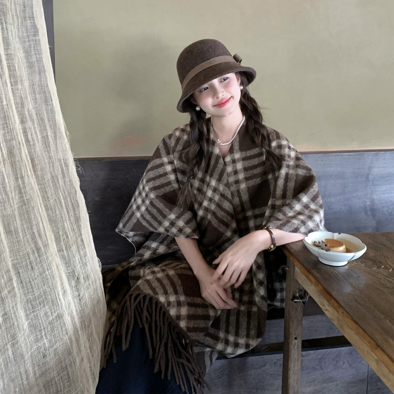 Șal dama cu ciucuri, model pătrat în carouri și dungi, poliester, țesătură Jacquard prin warp-knitting, păstra căldura, stil coreean, pentru toamnă-iarnă