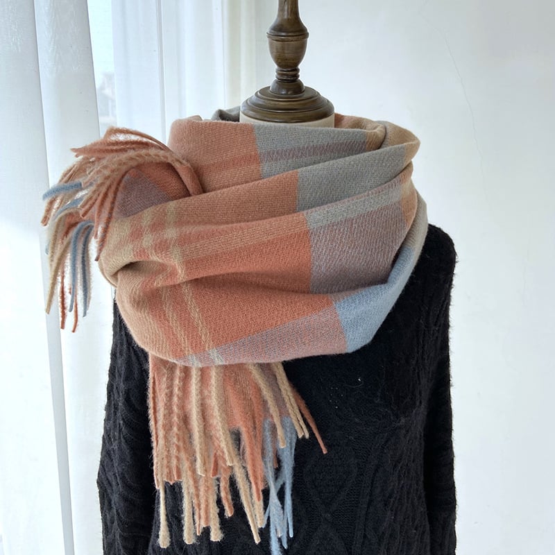 Дамски зимен шал: каре с пискюли, корейски стил; warp knitting плат, imitation cashmere, полиестер; топъл и удобен.