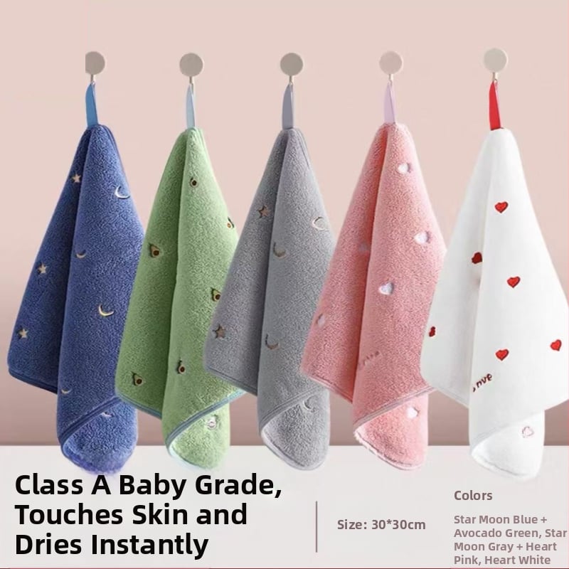 Vannitoa käterätik – lõhnatu, kiire kuivatamine, 0–5 s imavus, kiudusid eraldamata; korallfliis 80 g; tikand ja hems.