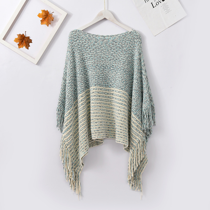 Pleten pončo od chenille pređe s izrezom na boat-neck, resice, nordijski stil, topao šal