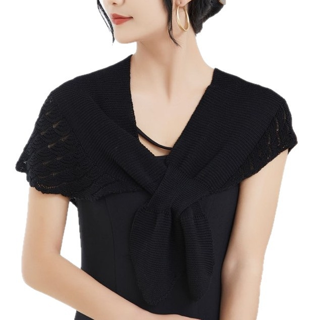 Șal tricotat pentru femei — pelerină cu coadă de pește, înfășurare la umeri, model monocrom, tricot vară-primăvară-toamnă