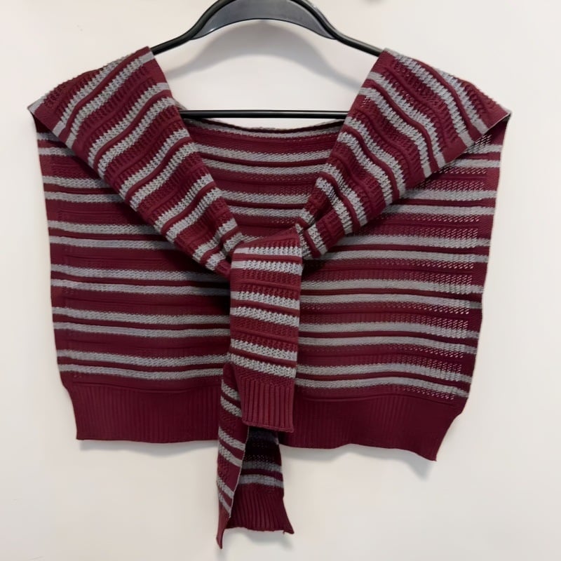 Шал за жени с райета и прорезна плетка • Материал: core yarn • Подходящ за зима, пролет и есен