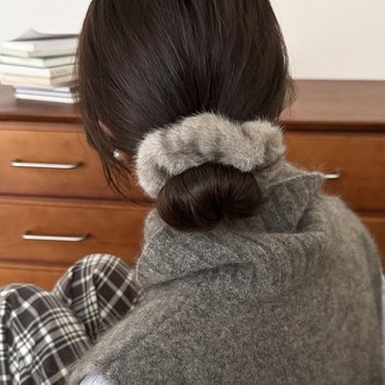 Λαστιχάκι μαλλιών από βελούδο με μίμηση γούνας μίνκ, χειροποίητο, υψηλή ελαστικότητα, προέλευση Yiwu, χειμώνας 2025, στυλ μόδας γραφείου