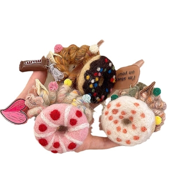 Plaukų gumelė iš vilnos filco, rankų darbo, 2025 m. pavasaris, japonų–korėjiečių drąsus stilius, gaivus ir saldus.