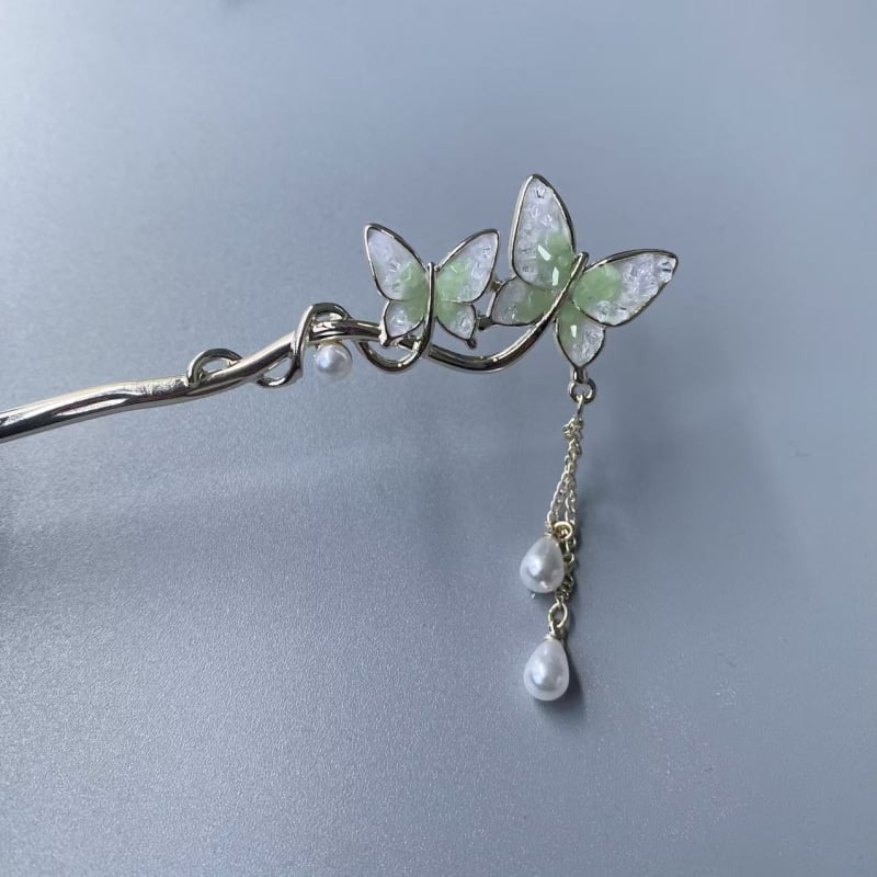 Igla za kosu u obliku cvijeta, od legure, s zlatnim uložkom, minimalistički stil