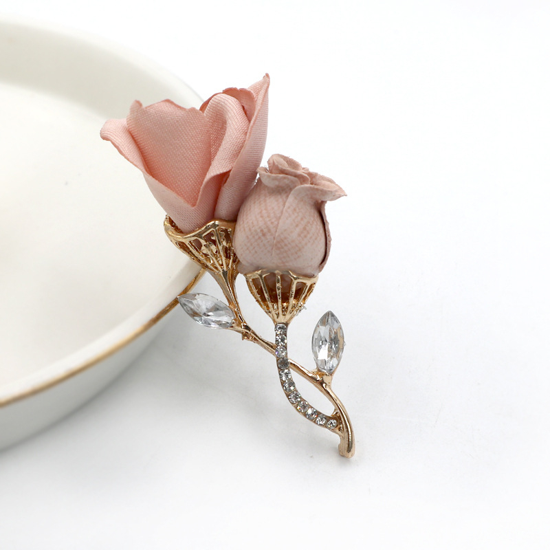 Брошка флорална композиция – стил Япония и Южна Корея; Материал: Друг; Година/Сезон: Лято 2020