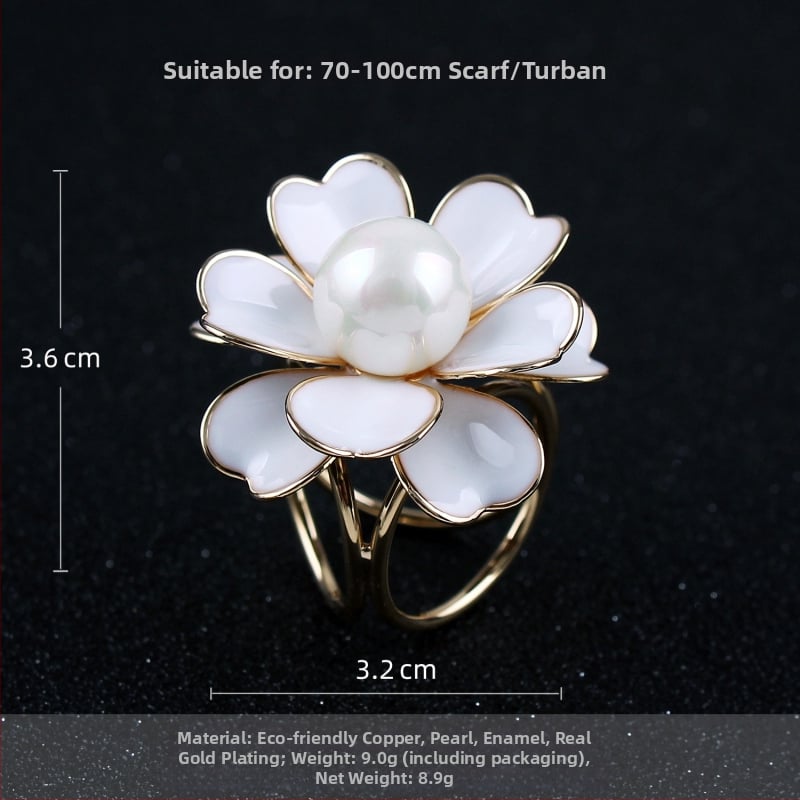 Κούμπωμα για φουλάρι από μετάξι με τρία δαχτυλίδια σε σχήμα Καμέλια, με μαργαριάρια ενσωματωμένα, χαλκός, ιαπωνο-κορεατικό στυλ