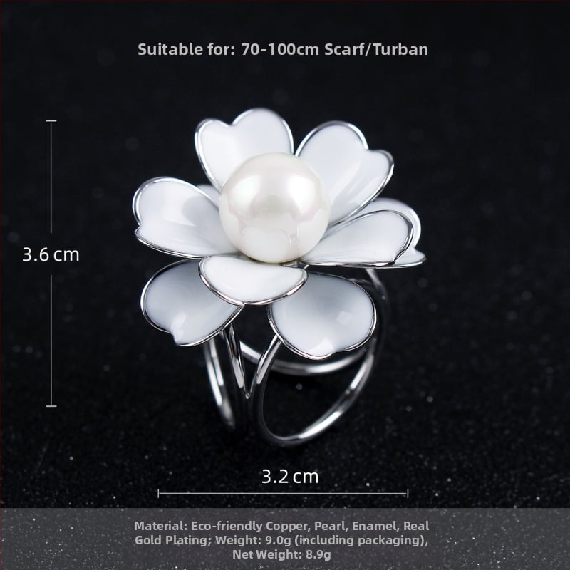 Κούμπωμα για φουλάρι από μετάξι με τρία δαχτυλίδια σε σχήμα Καμέλια, με μαργαριάρια ενσωματωμένα, χαλκός, ιαπωνο-κορεατικό στυλ