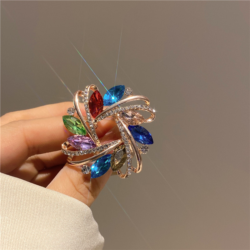 Метална брошка с цветя, електроплакирана, за декорация и подаръци