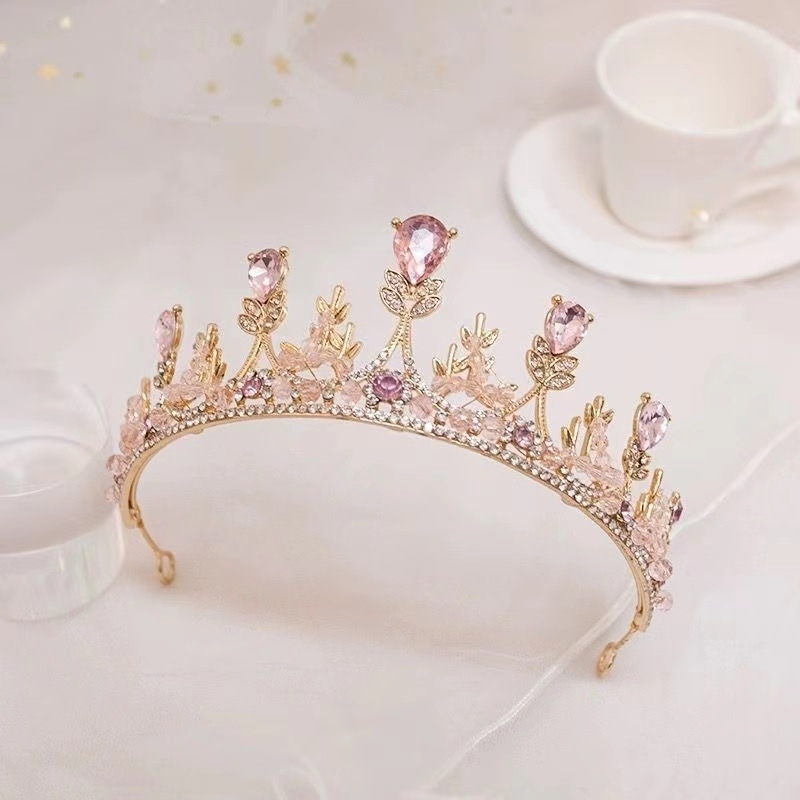 Koreai stílusú menyasszonyi fejfedő – kézzel készített gyöngyös korona tiara, ötvözet, elektroplátolt