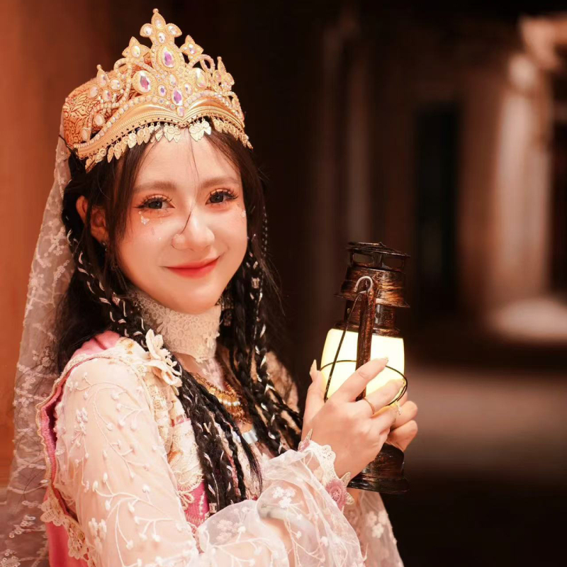 Kristallist kroon peavõru, etnilise stiiliga, elektroplaaditud viimistlus, pulmadeks kingitus