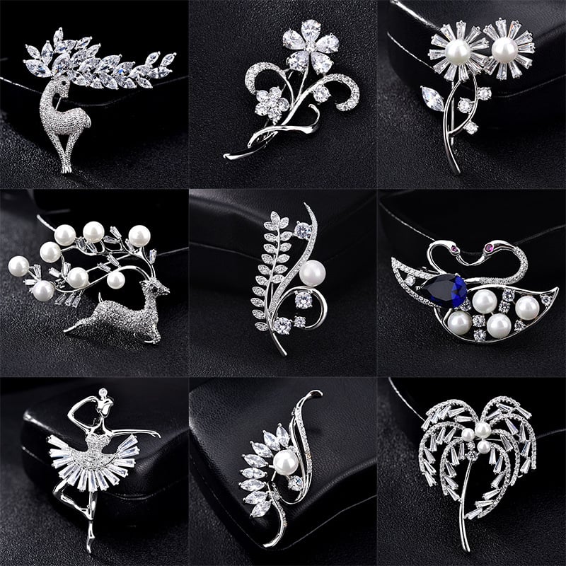 Καρφίτσα από χαλκό με ένθετο ζιρκόν, λουλουδάτος σχεδιασμός — Himana, unisex, μόδα γραφείου