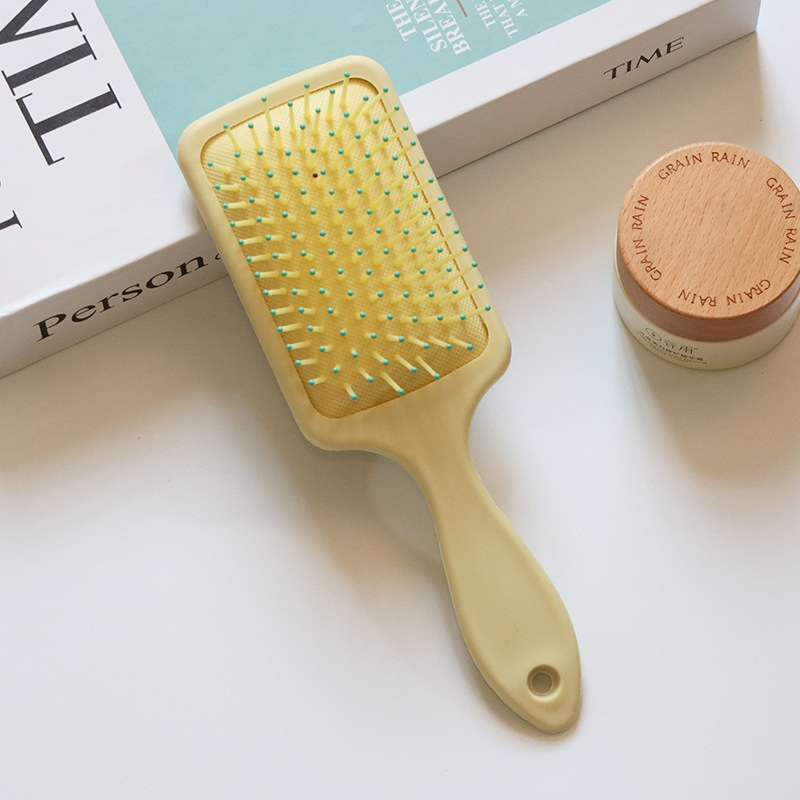 Qian yihan пластмасов масажен гребен за коса — многофункционален инструмент за масаж, къдрене и почистване за ежедневна употреба